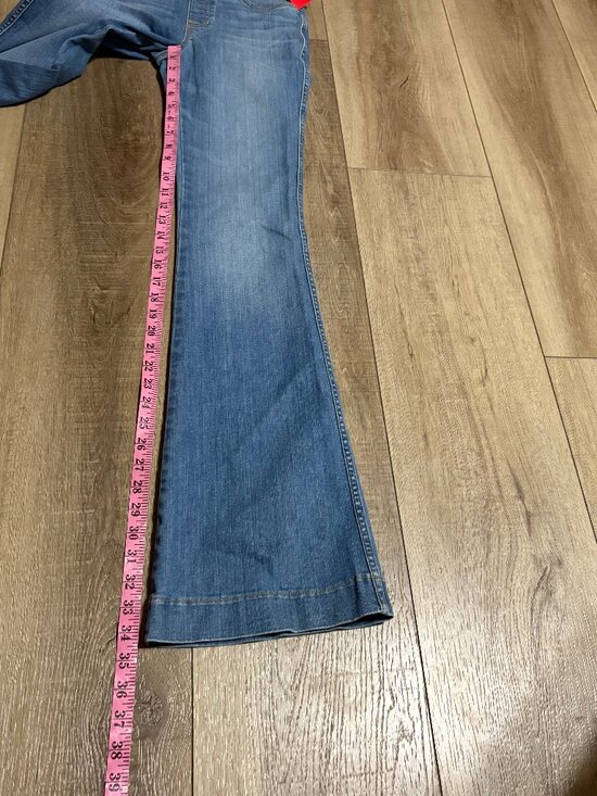 NWT SPANX Flare Leg Jeans #20456 Size Small Vintage Indigo - Picture 9 of 13